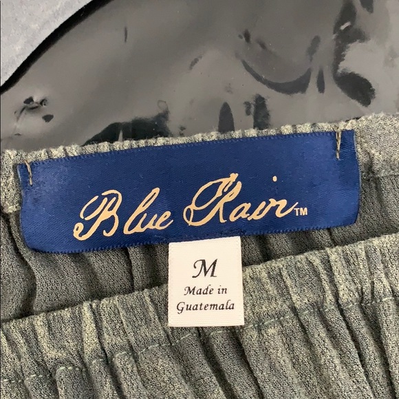 Off Shoulder Top - Picture 3 of 3